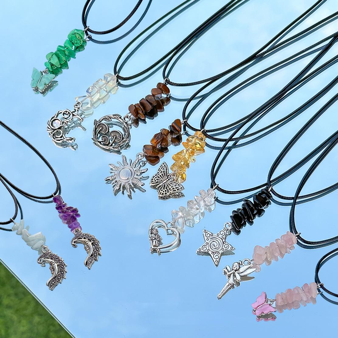 Accessories, simple butterfly tassel necklace, pastoral irregular gravel retro star and moon pendant necklace
Accessories, simple butterfly tassel necklace, pastoral irregular gravel retro star and moon pendant necklace