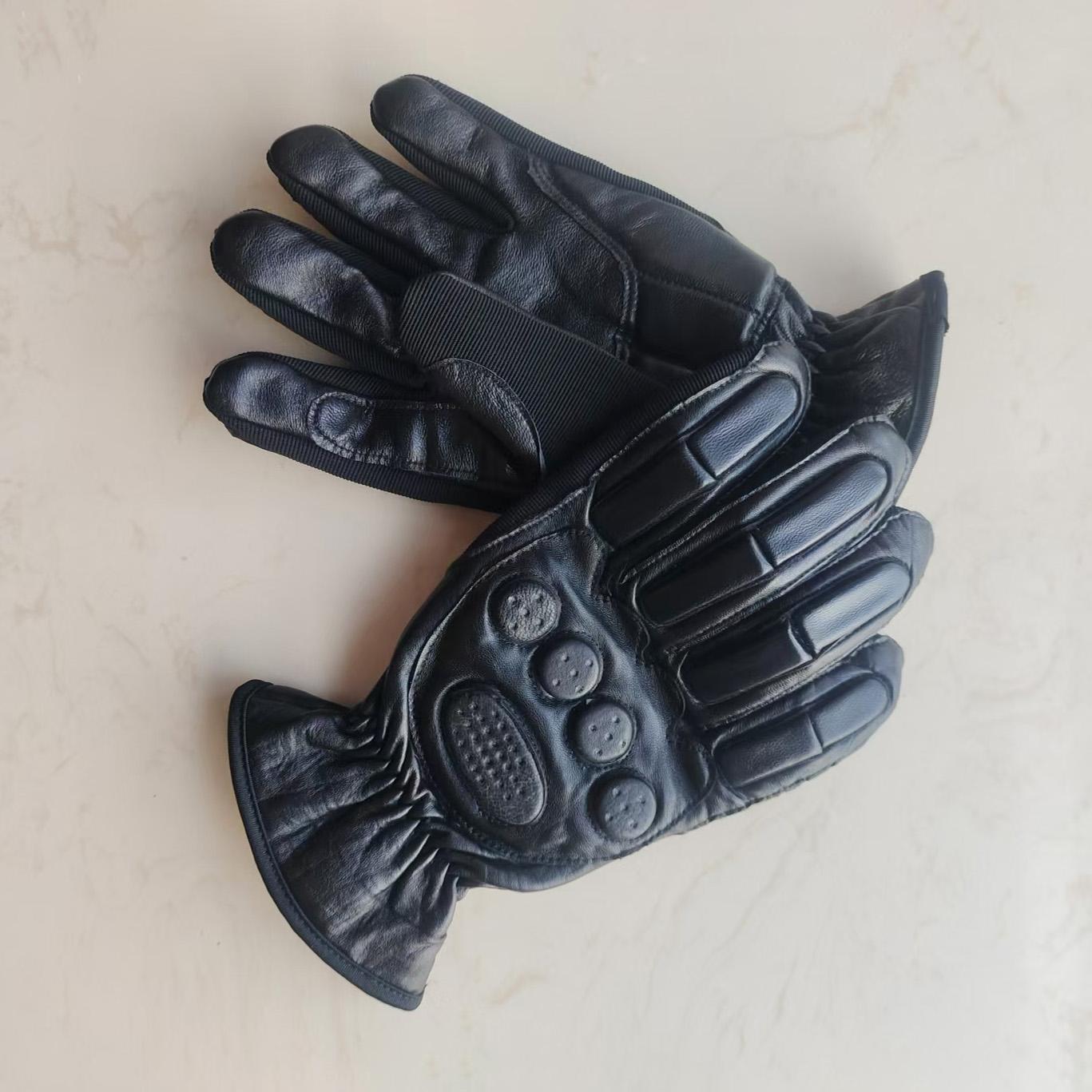 Men s Genuine Leather Motorcycle Riding Gloves With Velvet Lining For Warmth And Autumn Fashion Sheepskin Driver s Gloves XL
Men s Genuine Leather Motorcycle Riding Gloves With Velvet Lining For Warmth And Autumn Fashion Sheepskin Driver s Gloves XL