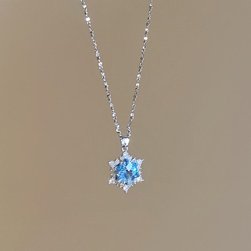 Y2K Blue Crystal Snowflake Pendant Choker Necklace for Women s Zircon Rhinestone Party Festival Clavicle Chain Jewelry синий
Y2K Blue Crystal Snowflake Pendant Choker Necklace for Women s Zircon Rhinestone Party Festival Clavicle Chain Jewelry синий