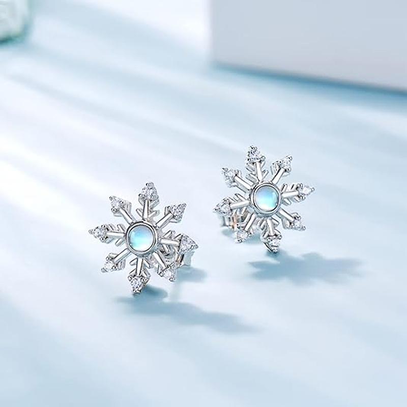 Изящные серьги-гвоздики в виде снежинок Huitan, женские цветные блестящие циркониевые серьги-гвоздики для девочек-подростков, зимние рождественские аксессуары, подарки
Изящные серьги-гвоздики в виде снежинок Huitan, женские цветные блестящие циркониевые серьги-гвоздики для девочек-подростков, зимние рождественские аксессуары, подарки
