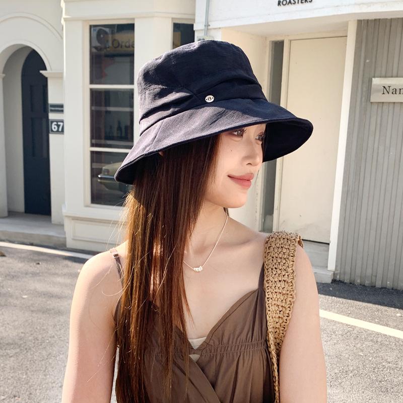 Летняя шляпа женская литературная плиссированная шляпа-ведро универсальная для маленького лица защита от солнца козырек тонкая One Size
Летняя шляпа женская литературная плиссированная шляпа-ведро универсальная для маленького лица защита от солнца козырек тонкая One Size
