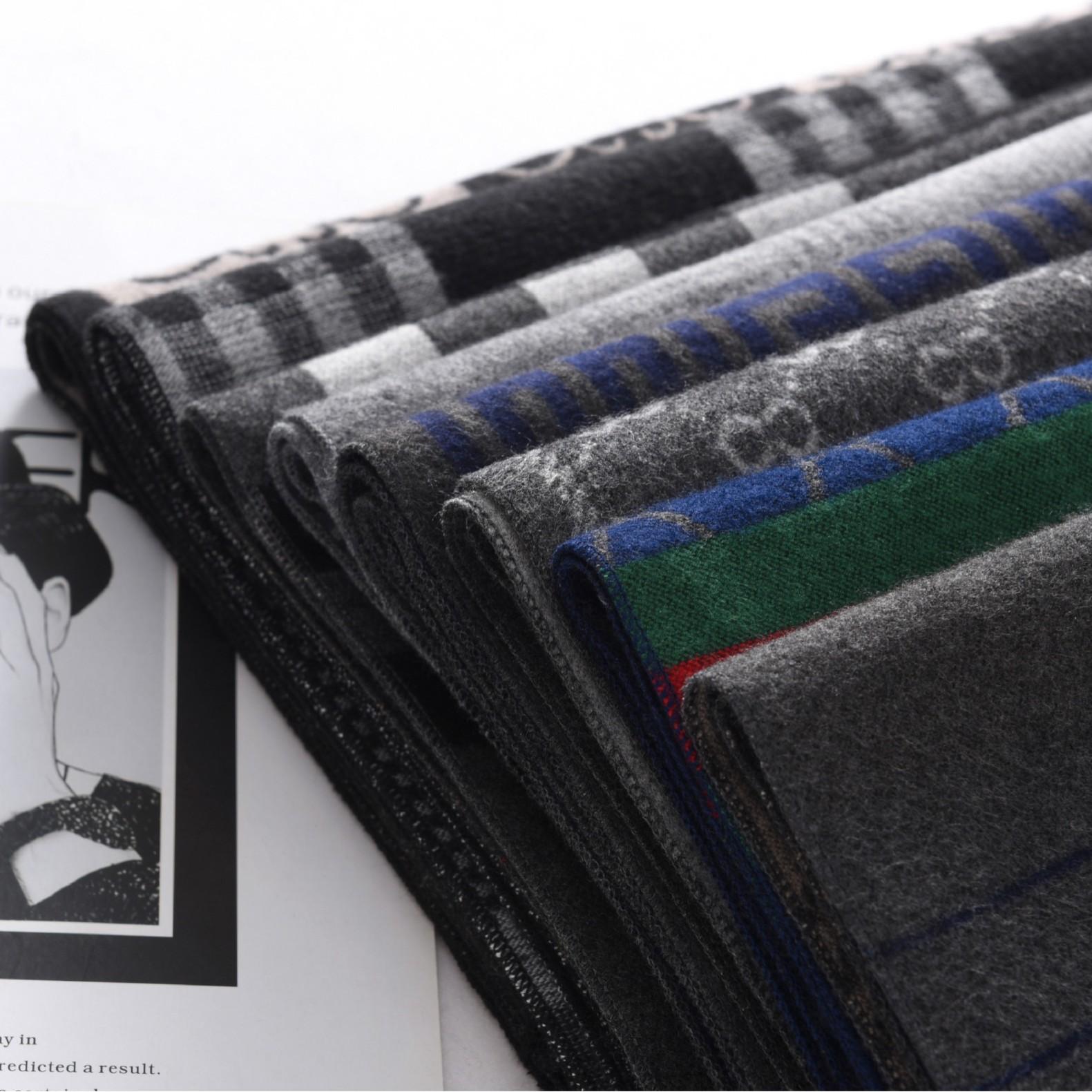 Men s scarf autumn and winter thickened imitation cashmere warm scarf trendy long fashion neck cover 180*30cm
Men s scarf autumn and winter thickened imitation cashmere warm scarf trendy long fashion neck cover 180*30cm