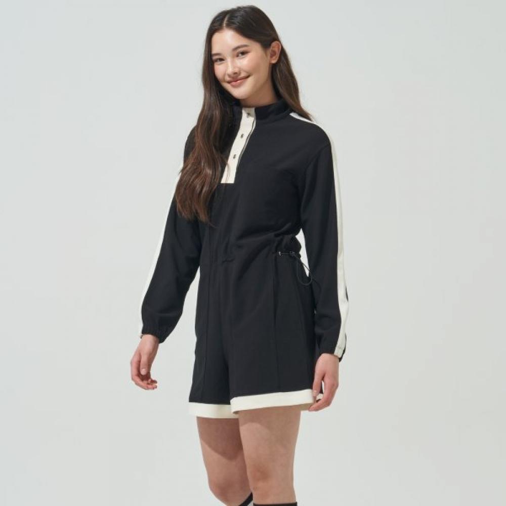 Blu Dot Jumpsuit String Point Bk 085
Blu Dot Jumpsuit String Point Bk 085