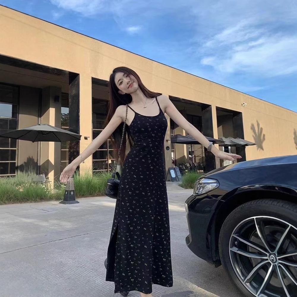 2025 French Style Floral Print Slimming Black Summer Dress with Adjustable Straps L
2025 French Style Floral Print Slimming Black Summer Dress with Adjustable Straps L