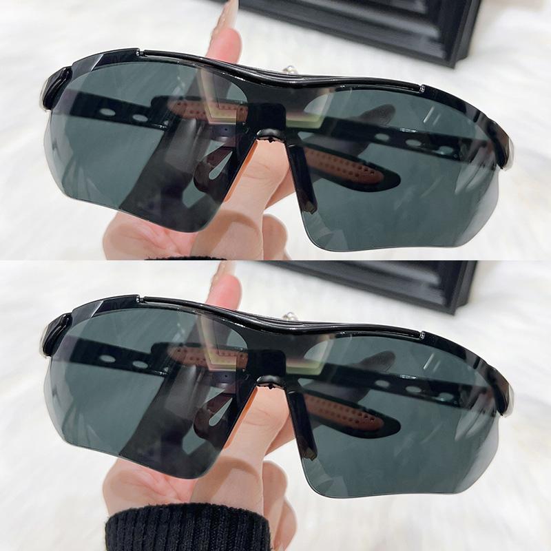 2PCS Vintage Fashion Sun Glasses Women Men Half Frame Luxury Sun Glasses Ride Sport Cycling Eyeglasses Lady Man Goggles UV400
2PCS Vintage Fashion Sun Glasses Women Men Half Frame Luxury Sun Glasses Ride Sport Cycling Eyeglasses Lady Man Goggles UV400