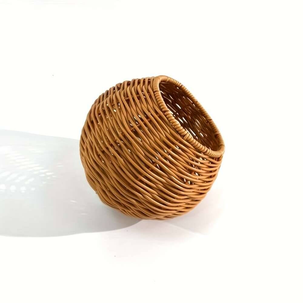 Hand-Woven Bird Nest Four Seasons Universal Hanging Cage Durable Easy To Clean Suitable For Parrots Cockatiels Small Budgerigars коричневый
Hand-Woven Bird Nest Four Seasons Universal Hanging Cage Durable Easy To Clean Suitable For Parrots Cockatiels Small Budgerigars коричневый