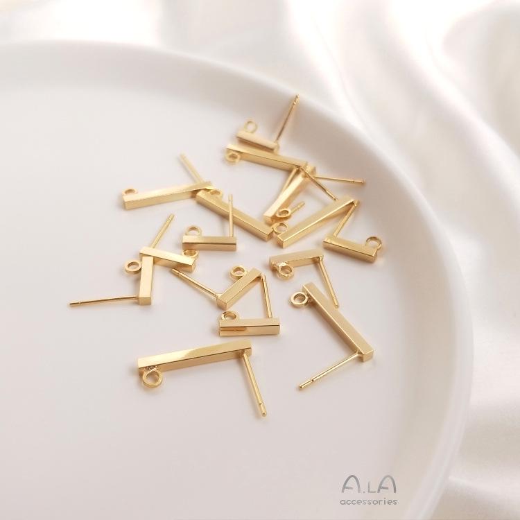 14K Gold Filled T-Bar Stud Earrings with Color Retention & Hanging Loop for DIY 10mm Short Bar Stud Earrings Pair
14K Gold Filled T-Bar Stud Earrings with Color Retention & Hanging Loop for DIY 10mm Short Bar Stud Earrings Pair