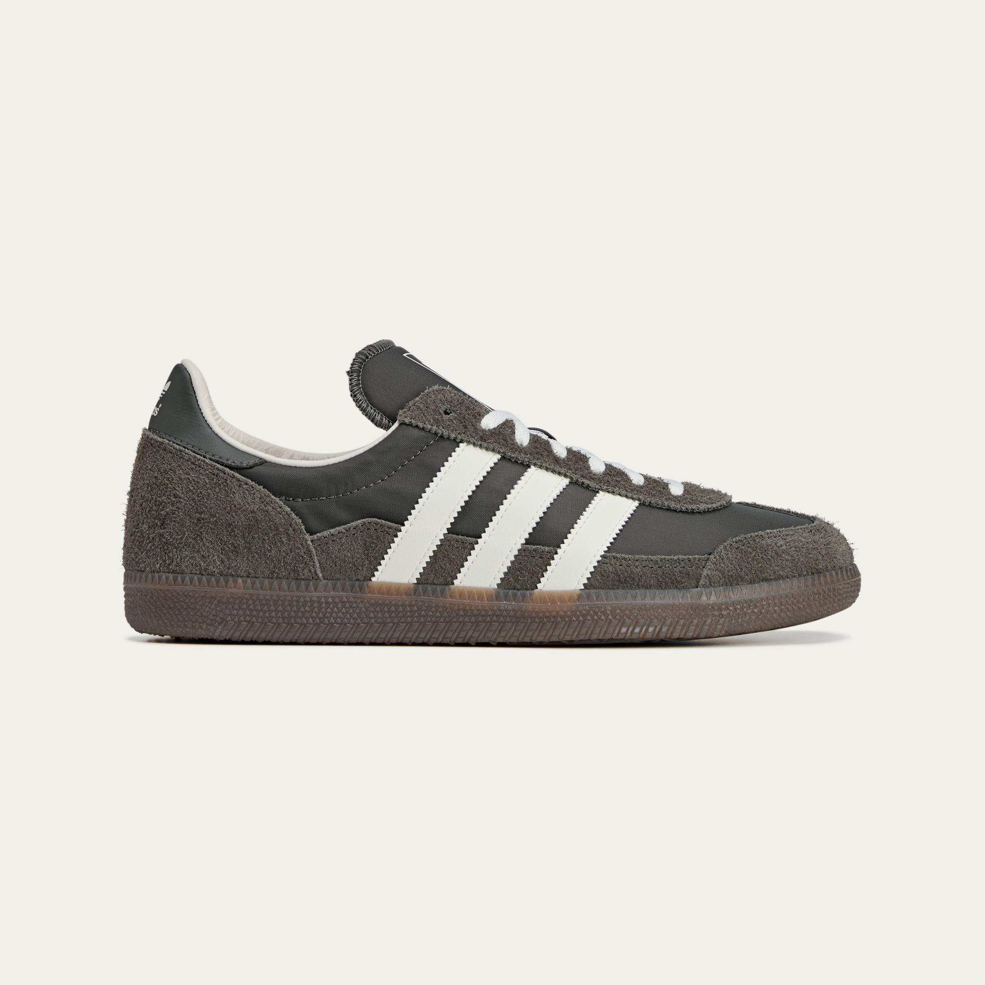 adidas Wensley SPZL Utility Grey Gum 40.5
adidas Wensley SPZL Utility Grey Gum 40.5