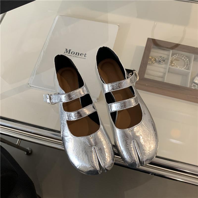 Fashion Bailamos Women Flats Fashion Split Toe Flat Heel Casual Laofer Shoes Shallow Slip On Ladies Balle Shoes Soft Dress Shoes Mujer 35
Fashion Bailamos Women Flats Fashion Split Toe Flat Heel Casual Laofer Shoes Shallow Slip On Ladies Balle Shoes Soft Dress Shoes Mujer 35