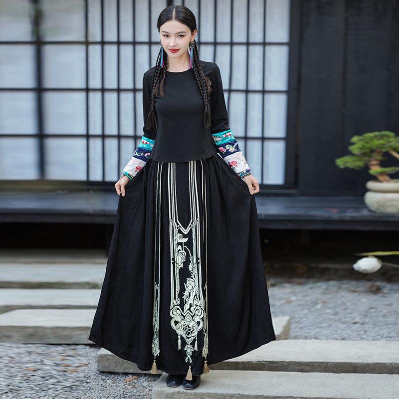 2024 Spring/Summer Women s Ethnic Style High-End Embroidered Floral Mid-Length Skirt One Size чорний
2024 Spring/Summer Women s Ethnic Style High-End Embroidered Floral Mid-Length Skirt One Size чорний