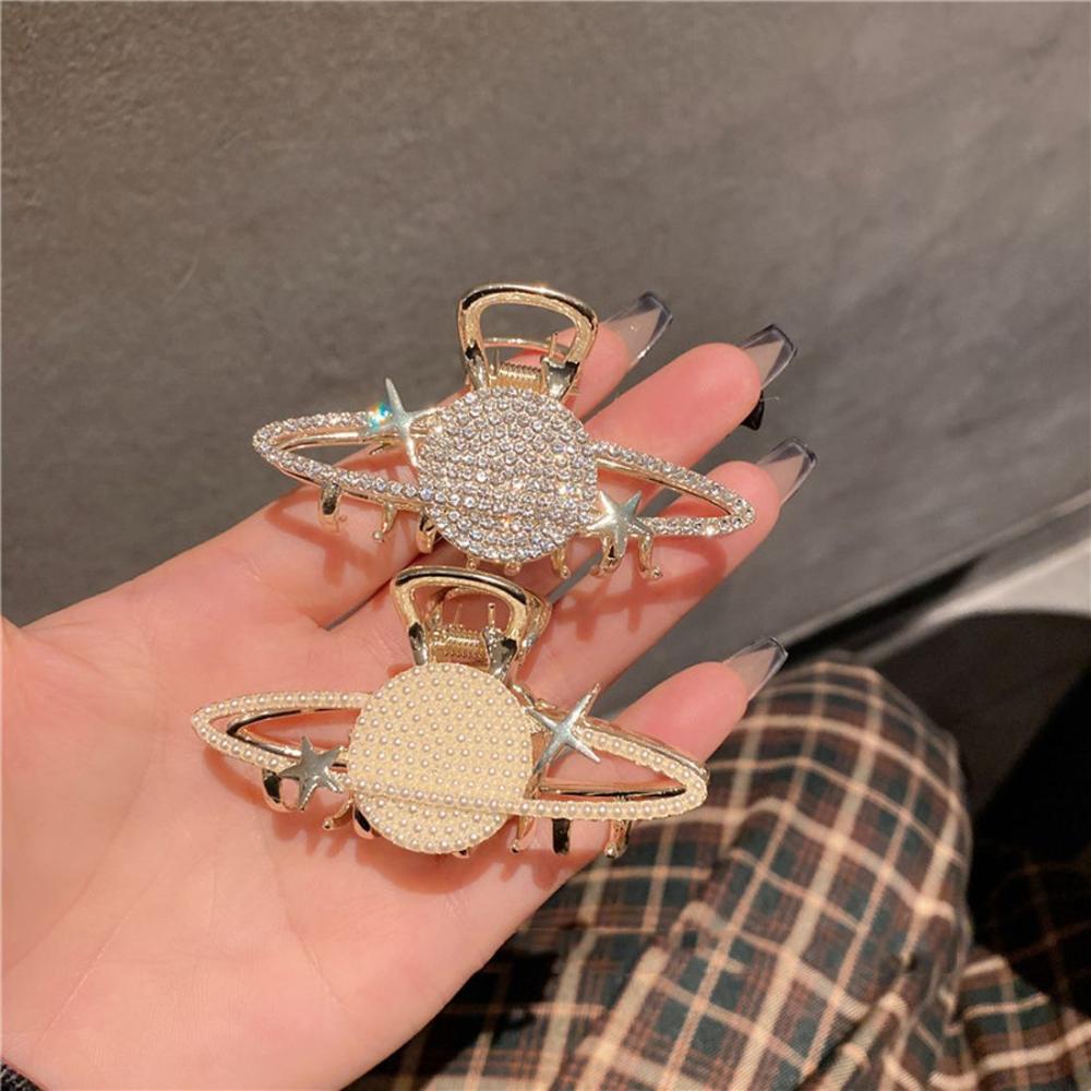 Hairpins Large Ponytail Clip Korean Style Barrette Planet Pearl Claw Clip Women Hair Clip Hair Crab Rhinestones Planet
Hairpins Large Ponytail Clip Korean Style Barrette Planet Pearl Claw Clip Women Hair Clip Hair Crab Rhinestones Planet