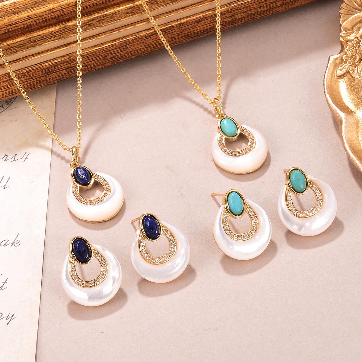 High-End Minimalist Zircon Stone Necklace & Earrings Set - Inlaid Ear Stud Jewelry for Women
High-End Minimalist Zircon Stone Necklace & Earrings Set - Inlaid Ear Stud Jewelry for Women
