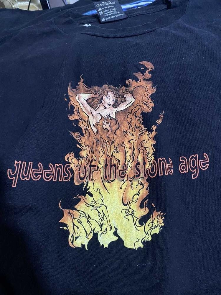 Queens of the Stone Age 90s vintage Short Sleevee Cotton Tshirt S To 4XL BO1477 Unisex T-Shirt M
Queens of the Stone Age 90s vintage Short Sleevee Cotton Tshirt S To 4XL BO1477 Unisex T-Shirt M