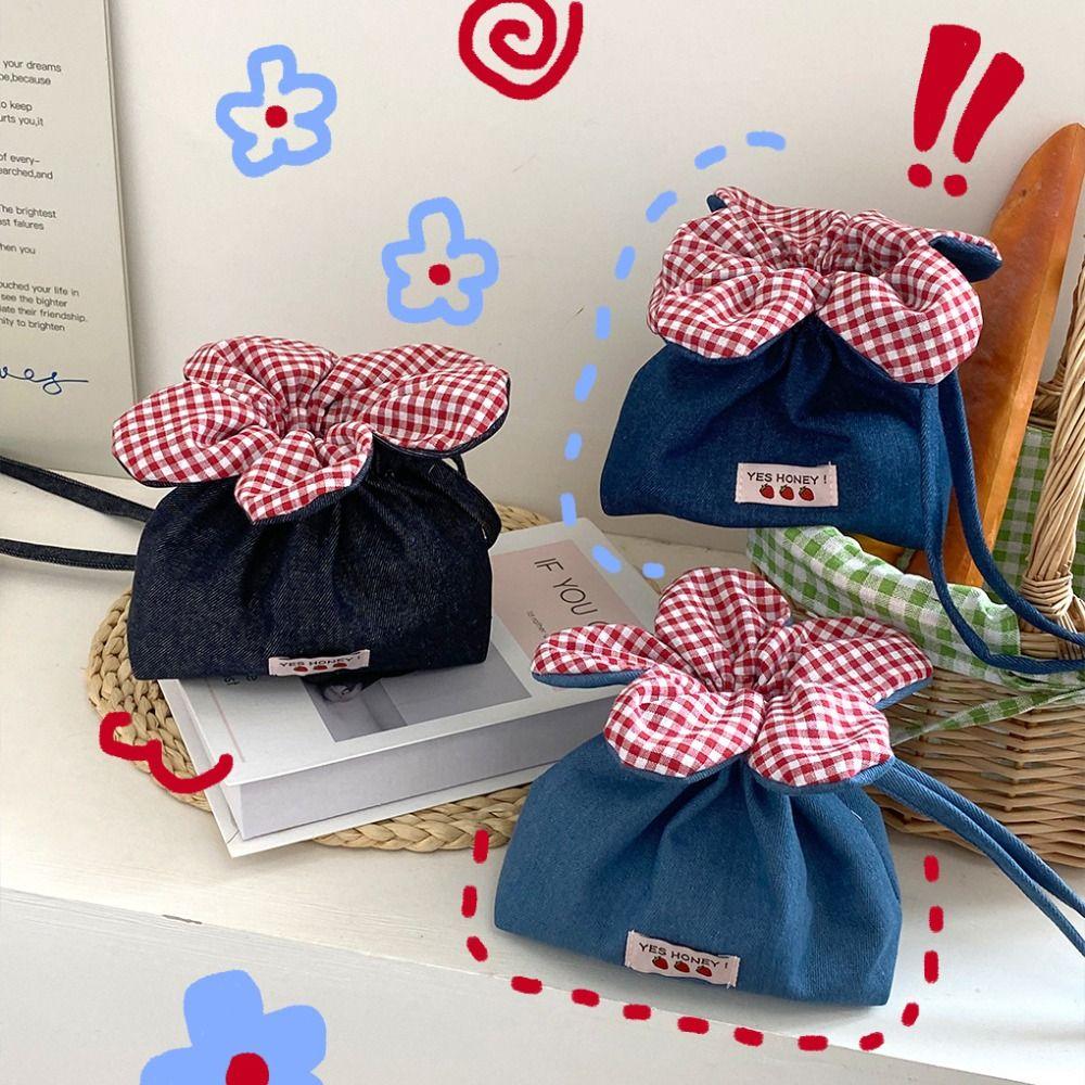 Storage Bag Flower Drawstring Bag Bundle Pocket Small Crossbody Bag Denim Shoulder Bag Travel Style 5
Storage Bag Flower Drawstring Bag Bundle Pocket Small Crossbody Bag Denim Shoulder Bag Travel Style 5