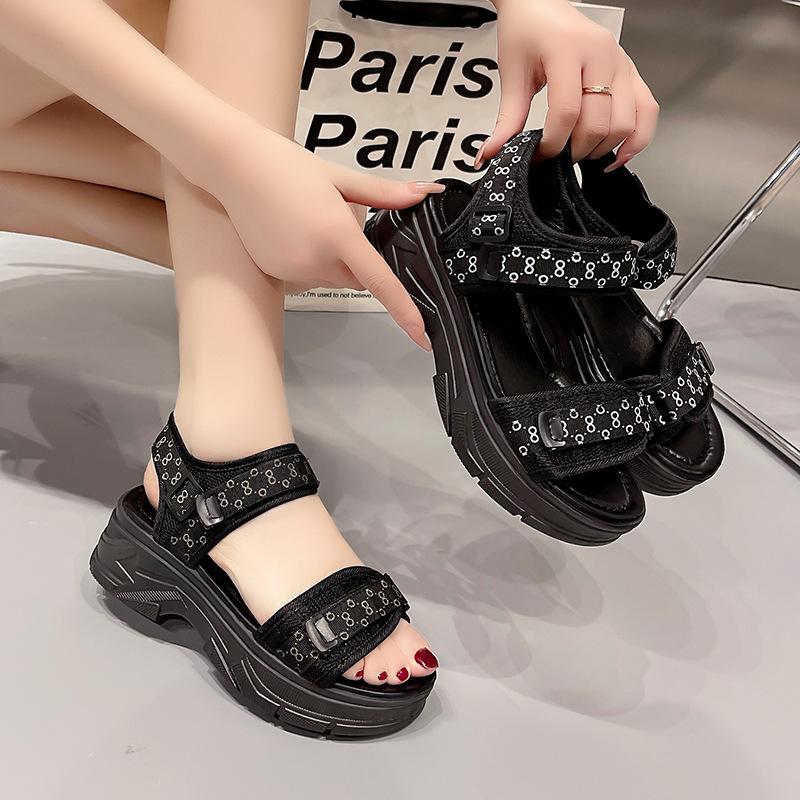 2024 summer new platform heightening sports sandals fashion versatile beach shoes Velcro Roman shoes 40 срібний
2024 summer new platform heightening sports sandals fashion versatile beach shoes Velcro Roman shoes 40 срібний