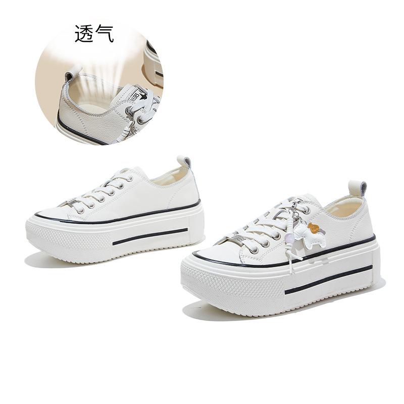 The first layer of cowhide little white shoes women s spring new thick-soled heightening board shoes versatile sports shoes casual women s shoes trend 40 білий
The first layer of cowhide little white shoes women s spring new thick-soled heightening board shoes versatile sports shoes casual women s shoes trend 40 білий