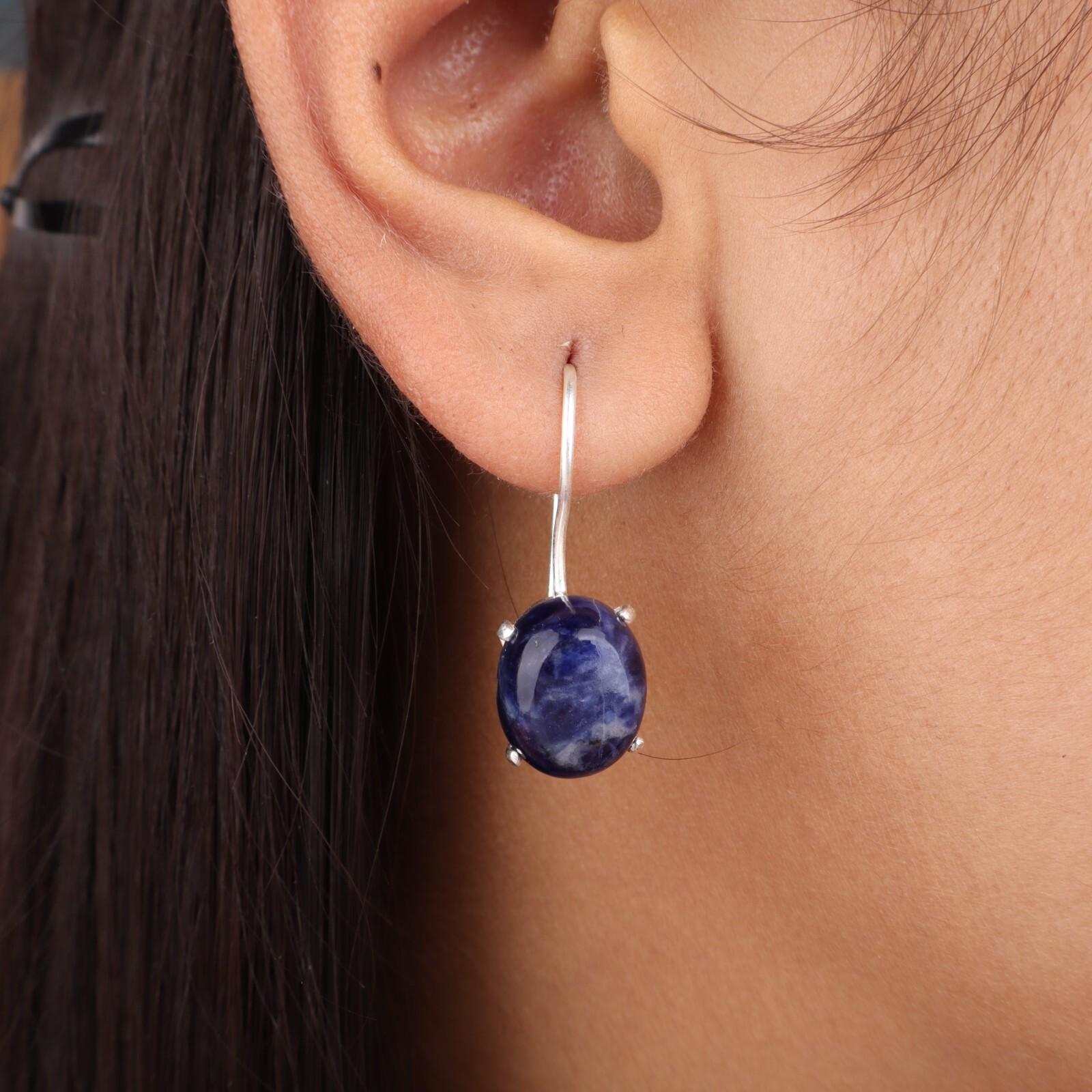 Natural Sodalite Gemstone 925 Sterling Silver Jewelry Handcrafted Earrings 1.05 EE-173-30
Natural Sodalite Gemstone 925 Sterling Silver Jewelry Handcrafted Earrings 1.05 EE-173-30