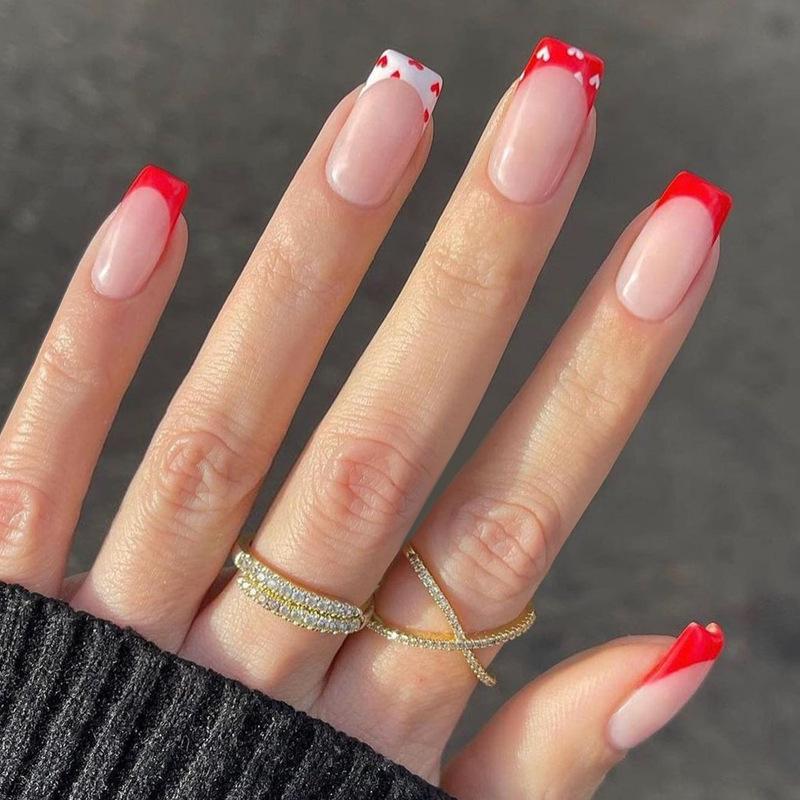 Autumn/Winter Press-On Nails: Handmade French Valentine s Day Short Jelly Stickers, 24-Piece Set.
Autumn/Winter Press-On Nails: Handmade French Valentine s Day Short Jelly Stickers, 24-Piece Set.