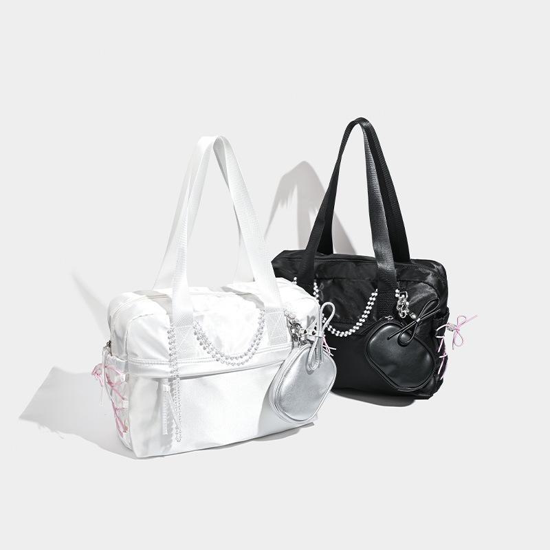 «Корейская универсальная сумка-тоут большой вместимости — лето 2024 г.» small bag (no large bag) серебряный
«Корейская универсальная сумка-тоут большой вместимости — лето 2024 г.» small bag (no large bag) серебряный