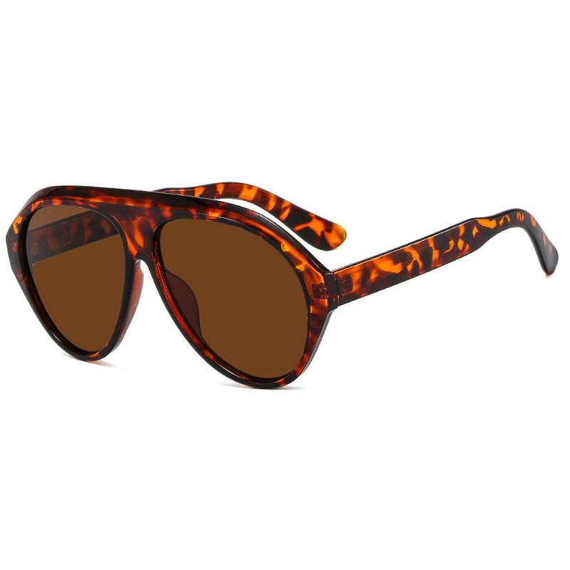Retro Oversized Sunglasses Men Women Vintage Fashion Big Frame Pilot Sun Glasses Ladies Trendy UV400 Protection Driving Shades as shown
Retro Oversized Sunglasses Men Women Vintage Fashion Big Frame Pilot Sun Glasses Ladies Trendy UV400 Protection Driving Shades as shown