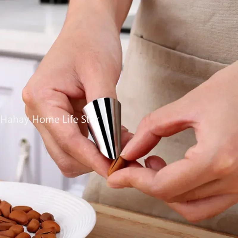 1pcs Multifunctional Kitchen Accessories Carob Peeled Chestnut Peeler Gadget Vegetable Picking Scissors Stainless Steel Nails
1pcs Multifunctional Kitchen Accessories Carob Peeled Chestnut Peeler Gadget Vegetable Picking Scissors Stainless Steel Nails