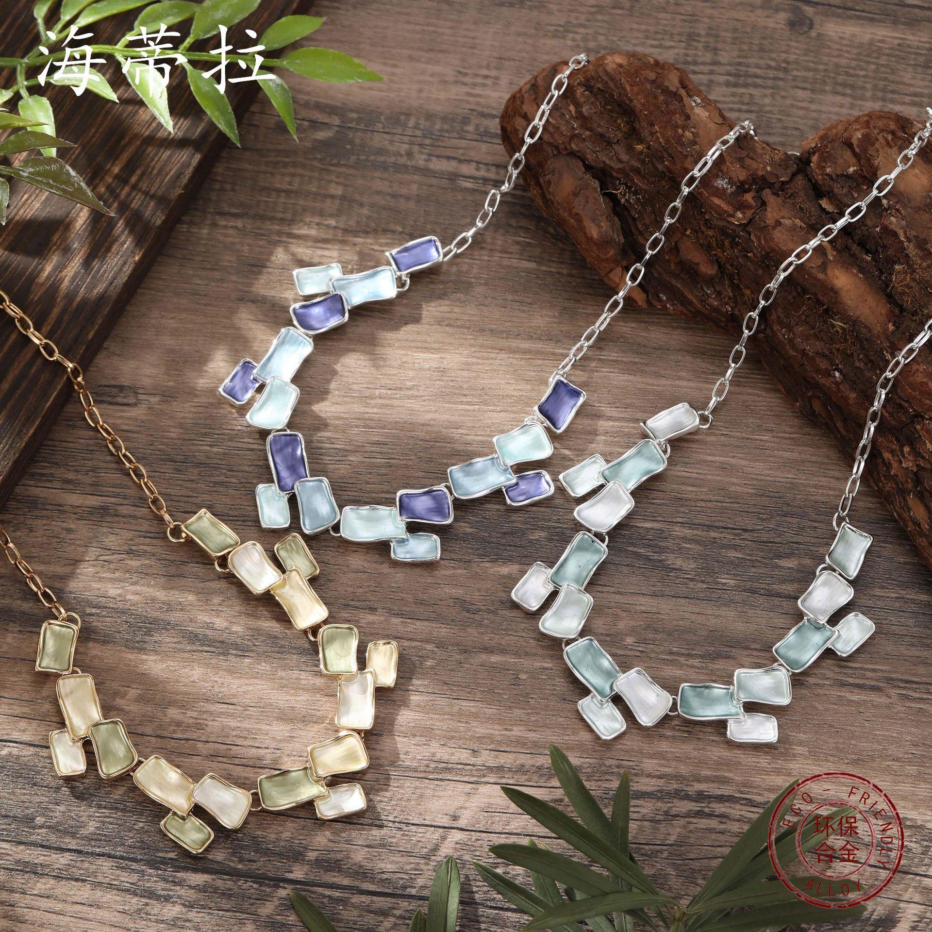 New color painting oil geometric square combination neck chain, simple and versatile necklace for small and fresh women in summer
New color painting oil geometric square combination neck chain, simple and versatile necklace for small and fresh women in summer