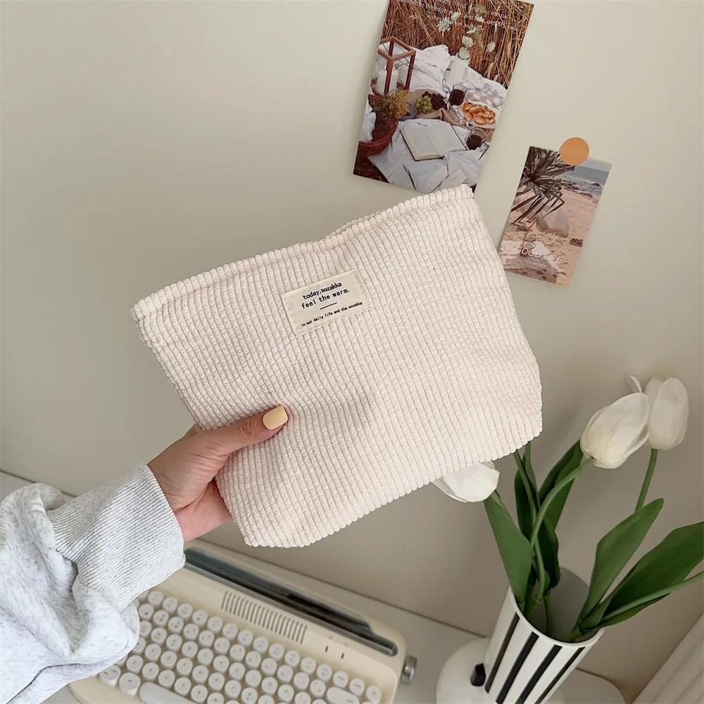 Solid Color Corduroy Women s Travel Storage Bag Simple Retro Ladies Cosmetic Bags Makeup Case Cute Female Clutch Purse Handbags бежевый
Solid Color Corduroy Women s Travel Storage Bag Simple Retro Ladies Cosmetic Bags Makeup Case Cute Female Clutch Purse Handbags бежевый