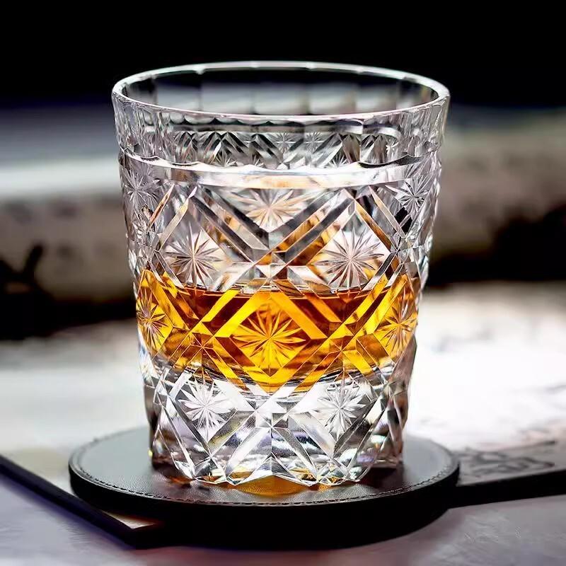 K9 Crystal Wine Glasses Carve Blooms Flowers Edo Kiriko Whiskey Cup Top Grade Brandy Snifter Rocks Lowball Whisky Glass For Boss 240ml
K9 Crystal Wine Glasses Carve Blooms Flowers Edo Kiriko Whiskey Cup Top Grade Brandy Snifter Rocks Lowball Whisky Glass For Boss 240ml