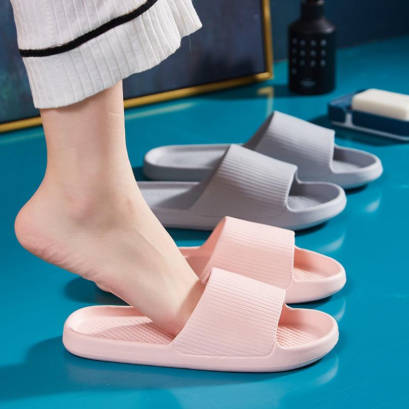 Hotel slippers women s thick bottom home cool slippers summer Shoe size 36-37 Recommended 35-36 feet
Hotel slippers women s thick bottom home cool slippers summer Shoe size 36-37 Recommended 35-36 feet