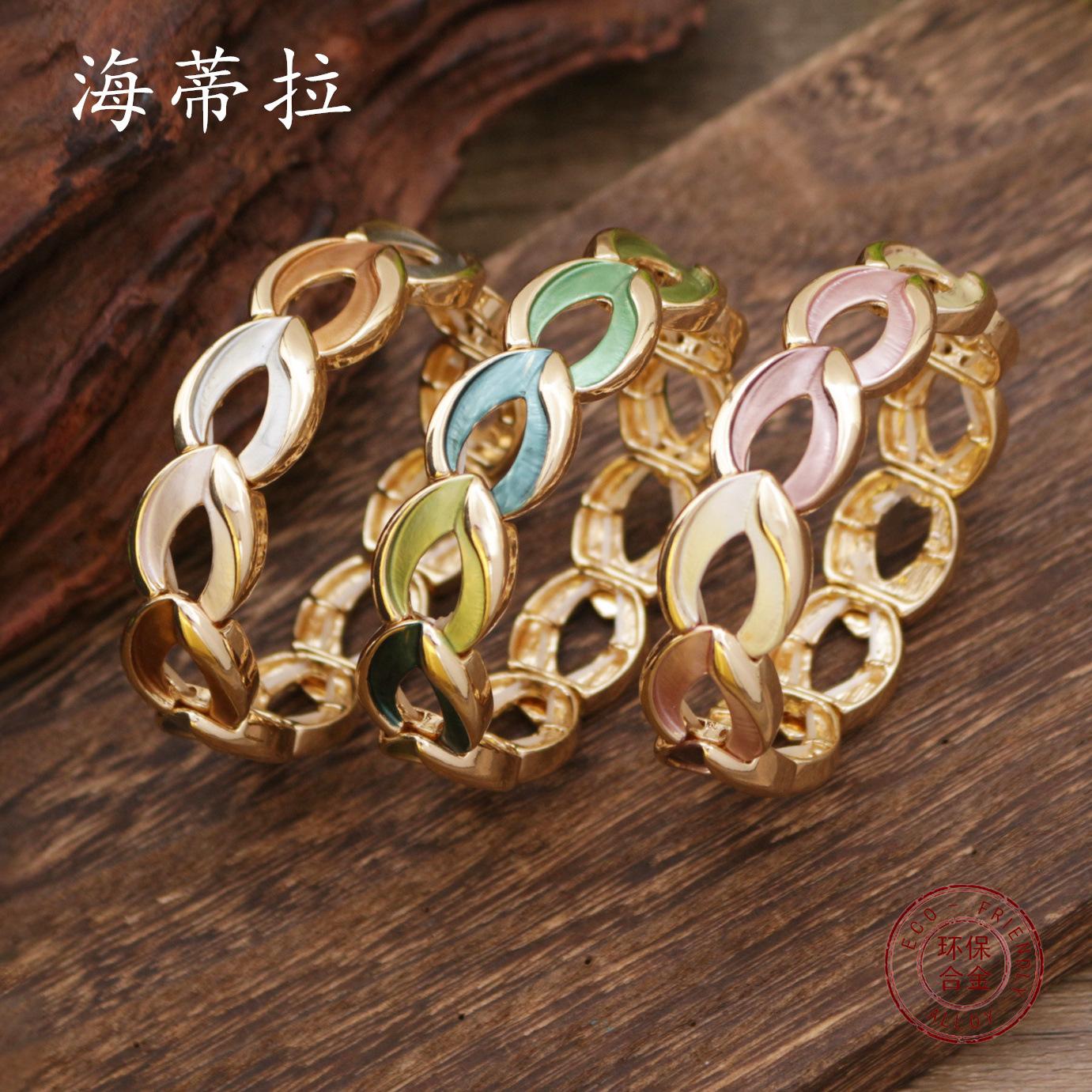 New enamel color hollow water drop elastic bracelet, women s simple and advanced water drop-shaped alloy bracelet
New enamel color hollow water drop elastic bracelet, women s simple and advanced water drop-shaped alloy bracelet