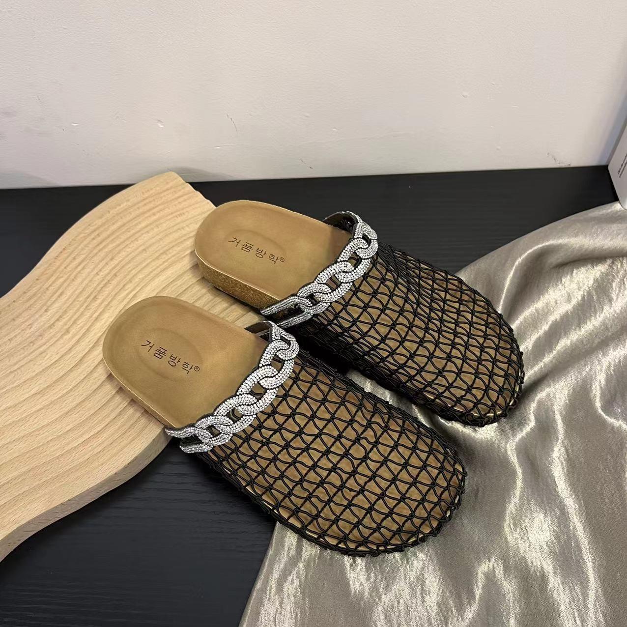 Beautiful bright diamond hollow fishing net half slippers 2025 summer new one-pedal lazy breathable thick bottom bag head sandals 35 чёрный
Beautiful bright diamond hollow fishing net half slippers 2025 summer new one-pedal lazy breathable thick bottom bag head sandals 35 чёрный