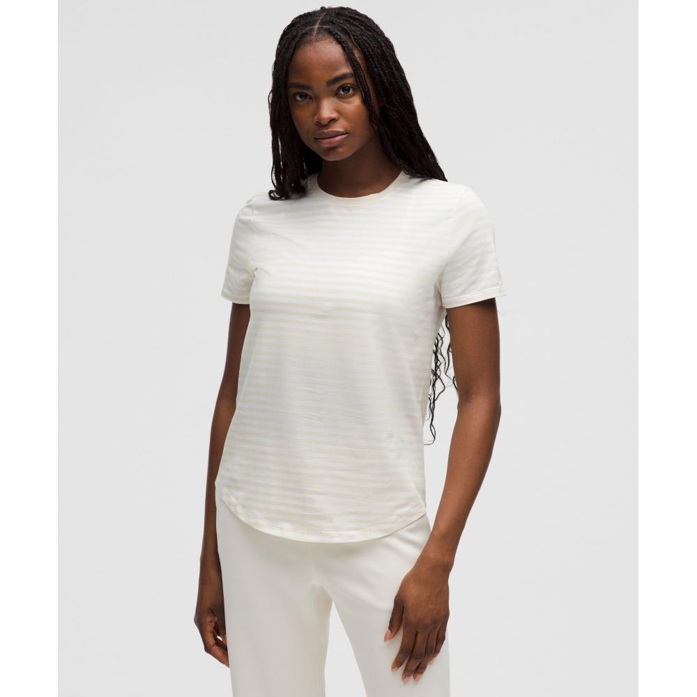 Lululemon Футболка Love Curved Hem Crewneck с узкими яркими полосками цвета слоновой кости 8
Lululemon Футболка Love Curved Hem Crewneck с узкими яркими полосками цвета слоновой кости 8