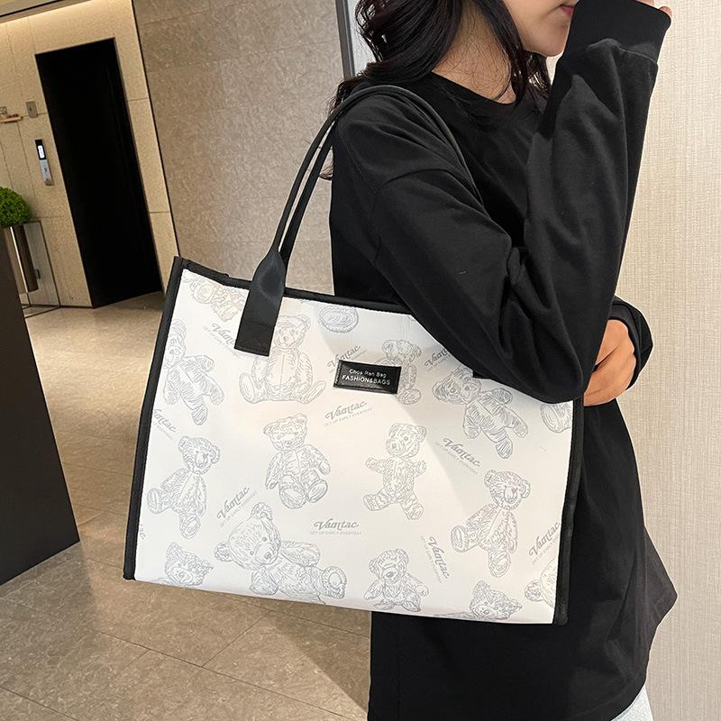 Large capacity canvas tote bag female Japanese cartoon portable shopping bag commuter bag going out travel mommy bag
Large capacity canvas tote bag female Japanese cartoon portable shopping bag commuter bag going out travel mommy bag