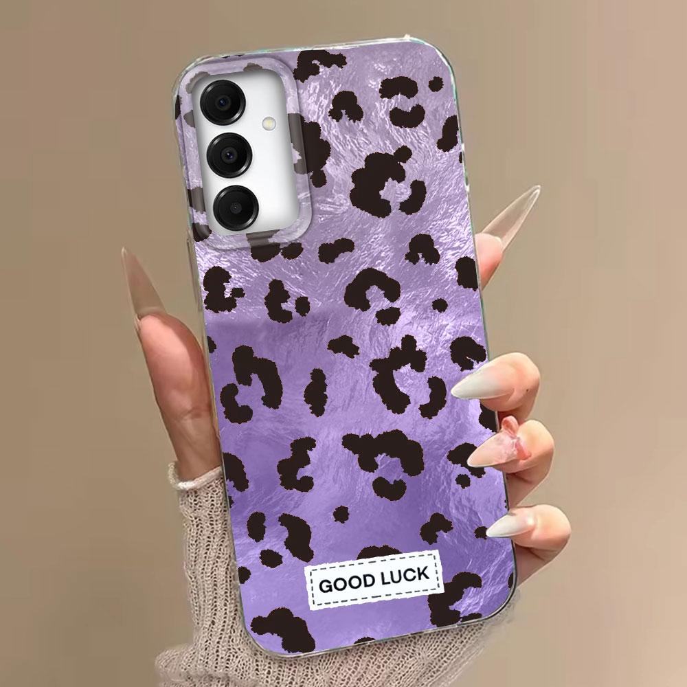 Ретро Чехол для телефона с леопардовым принтом для женщин для Samsung Galaxy A16 A55 A07 A17 A56 A36 A26 A53 A06 A14 A24 A34 A54 A15 A12 Samsung Galaxy A52 4G белый
Ретро Чехол для телефона с леопардовым принтом для женщин для Samsung Galaxy A16 A55 A07 A17 A56 A36 A26 A53 A06 A14 A24 A34 A54 A15 A12 Samsung Galaxy A52 4G белый