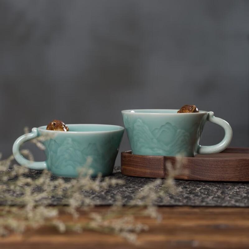 Shang Tang Lucky Cloud Ceramic Pair Teacups
Shang Tang Lucky Cloud Ceramic Pair Teacups