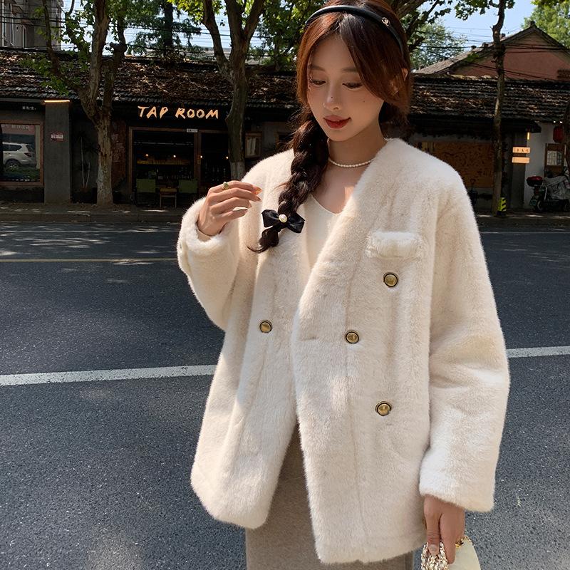 Fur fur integrated mink fleece fur coat, winter new young V-neck casual slim coat S (90-60 kg)
Fur fur integrated mink fleece fur coat, winter new young V-neck casual slim coat S (90-60 kg)
