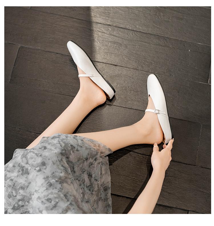 Модный дизайнер серебристая кожа женские тапочки квадратный носок ремешок на щиколотке шлепанцы летние мюли обувь женские плоские сандалии mujer 2025 40 бежевый
Модный дизайнер серебристая кожа женские тапочки квадратный носок ремешок на щиколотке шлепанцы летние мюли обувь женские плоские сандалии mujer 2025 40 бежевый