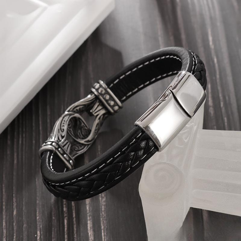 Европейский и американский модный резной кожаный браслет, ретро, из нержавеющей стали, мужской кожаный браслет, аксессуары
Европейский и американский модный резной кожаный браслет, ретро, из нержавеющей стали, мужской кожаный браслет, аксессуары