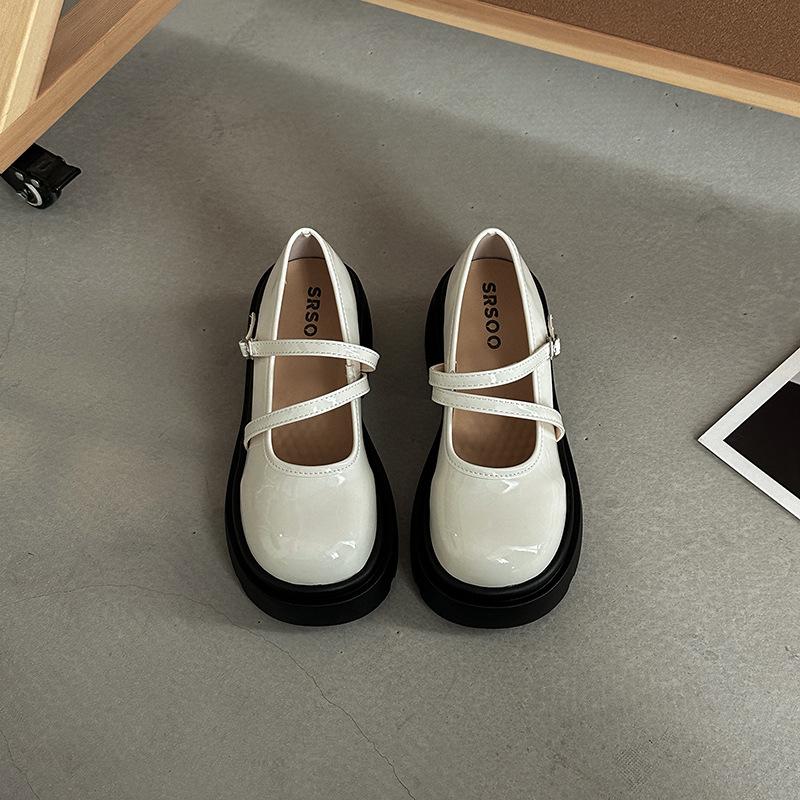 French classic versatile temperament single shoes women s 2025 summer new round head Japanese jk with skirt platform small leather shoes 40
French classic versatile temperament single shoes women s 2025 summer new round head Japanese jk with skirt platform small leather shoes 40
