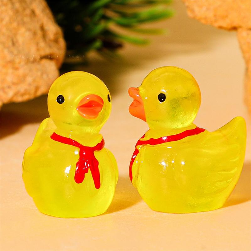 5Pcs Noctilucent Mini Little Yellow Duck Series Resin Accessories Micro Landscape Home Decor Cartoon 3D Ornament Car Decorations
5Pcs Noctilucent Mini Little Yellow Duck Series Resin Accessories Micro Landscape Home Decor Cartoon 3D Ornament Car Decorations