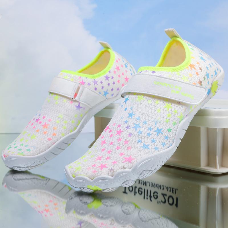 Beach shoes Water park diving snorkeling shoes Women s shoes Non-slip and anti-cut soft-soled shoes Swimming non-slip creek shoes 47
Beach shoes Water park diving snorkeling shoes Women s shoes Non-slip and anti-cut soft-soled shoes Swimming non-slip creek shoes 47