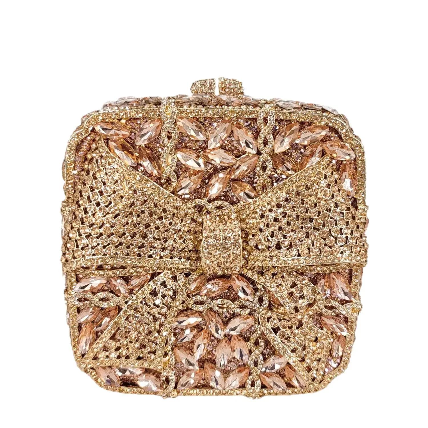 Boutique De FGG Purple Crystal Clutch Purse Women Formal Party Rhinestone Clutch Bag Bow Diamond Evening Minaudiere Handbags Super Mini Size
Boutique De FGG Purple Crystal Clutch Purse Women Formal Party Rhinestone Clutch Bag Bow Diamond Evening Minaudiere Handbags Super Mini Size
