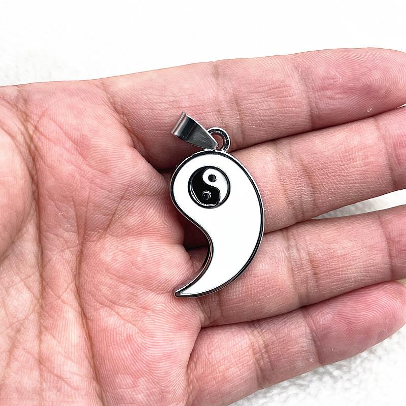 Fashion Brave Men s Pendant Necklace Vintage Bronze Wolf Tooth Alloy Pendant Necklace Fashion Choker Jewelry
Fashion Brave Men s Pendant Necklace Vintage Bronze Wolf Tooth Alloy Pendant Necklace Fashion Choker Jewelry