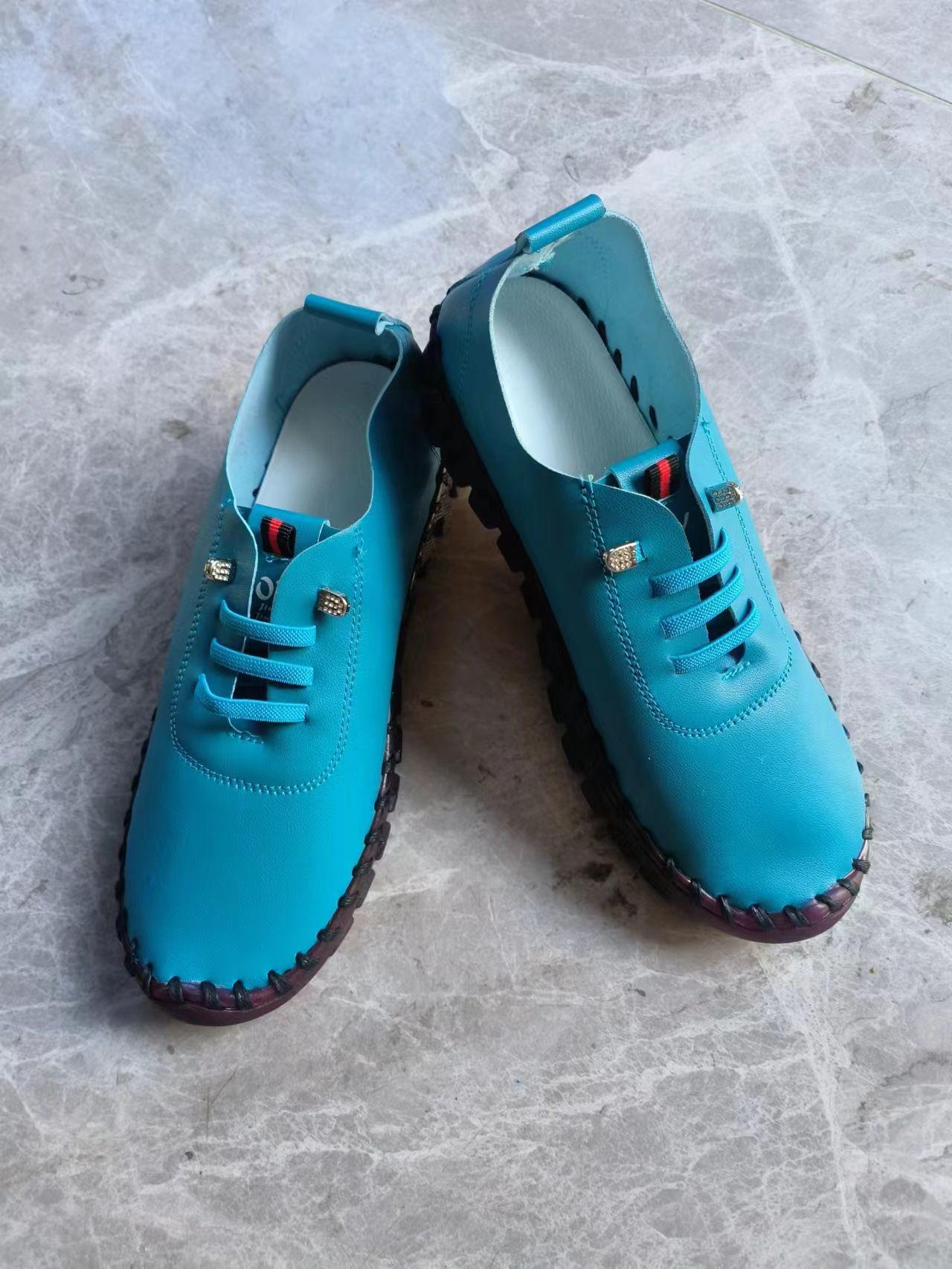 Женские повседневные туфли на мягкой подошве 2024 года, осень - большой размер 40 небесно-голубой
Женские повседневные туфли на мягкой подошве 2024 года, осень - большой размер 40 небесно-голубой