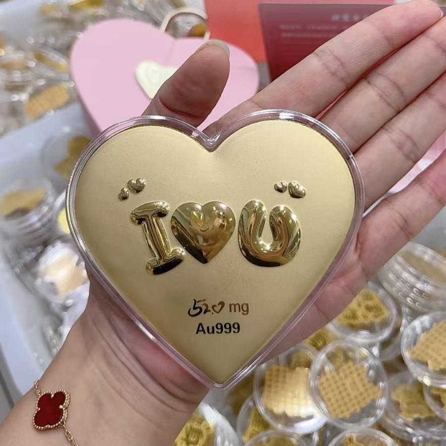 999 Pure Gold Heart Cake Souvenir - Wedding & Qixi Festival Gift for Girlfriend Gold Not Included
999 Pure Gold Heart Cake Souvenir - Wedding & Qixi Festival Gift for Girlfriend Gold Not Included