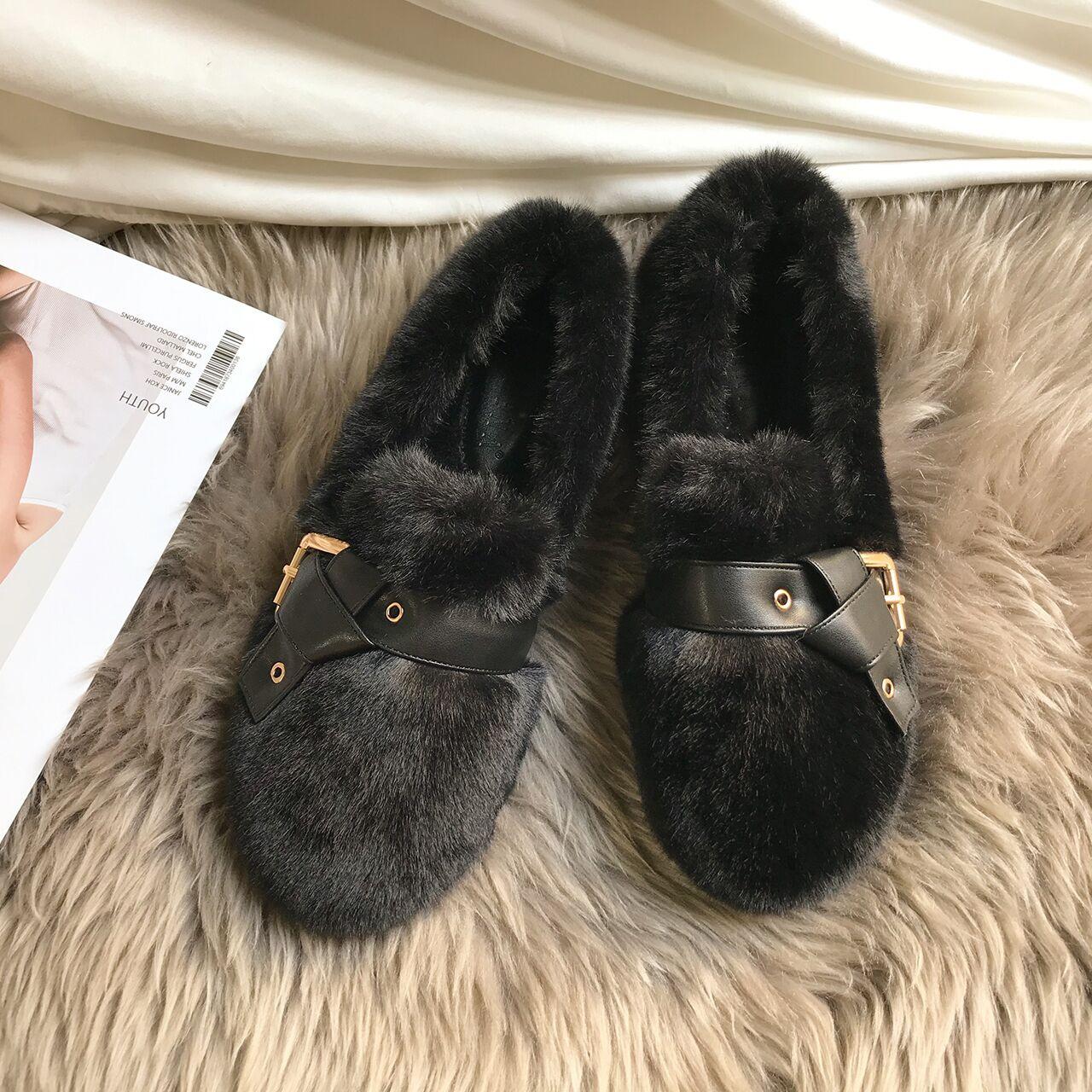 Роскошные меховые мокасины женские зимние хлопковые туфли женские теплые плюшевые мокасины удобные женские повседневные пушистые мокасины 38 чёрный
Роскошные меховые мокасины женские зимние хлопковые туфли женские теплые плюшевые мокасины удобные женские повседневные пушистые мокасины 38 чёрный