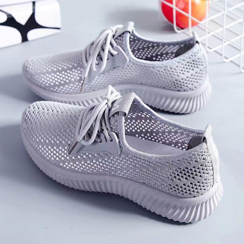 Summer mesh breathable sneakers women s shoes mesh versatile casual women s lightweight soft-soled running shoes children 35 білий
Summer mesh breathable sneakers women s shoes mesh versatile casual women s lightweight soft-soled running shoes children 35 білий