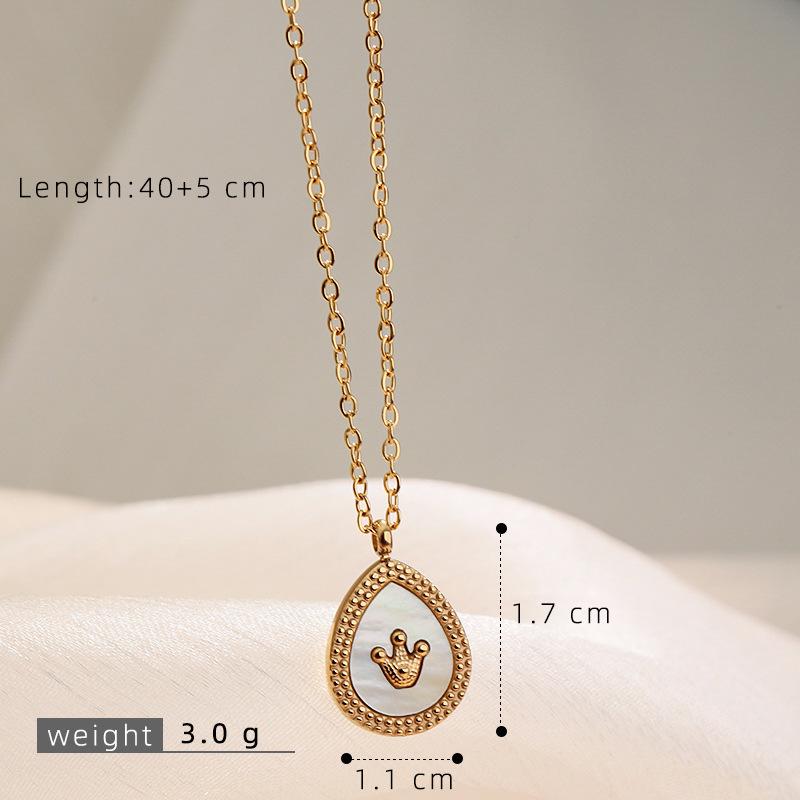 Elegant White Mother-of-Pearl Camellia & Butterfly Clavicle Necklace
Elegant White Mother-of-Pearl Camellia & Butterfly Clavicle Necklace