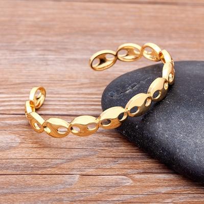 High Quality Gold Color Pig Nose Shape Bangle For Women Punk Charm Bracelets & Bangles Luxury New Femme Party Birthday Jewelry
High Quality Gold Color Pig Nose Shape Bangle For Women Punk Charm Bracelets & Bangles Luxury New Femme Party Birthday Jewelry