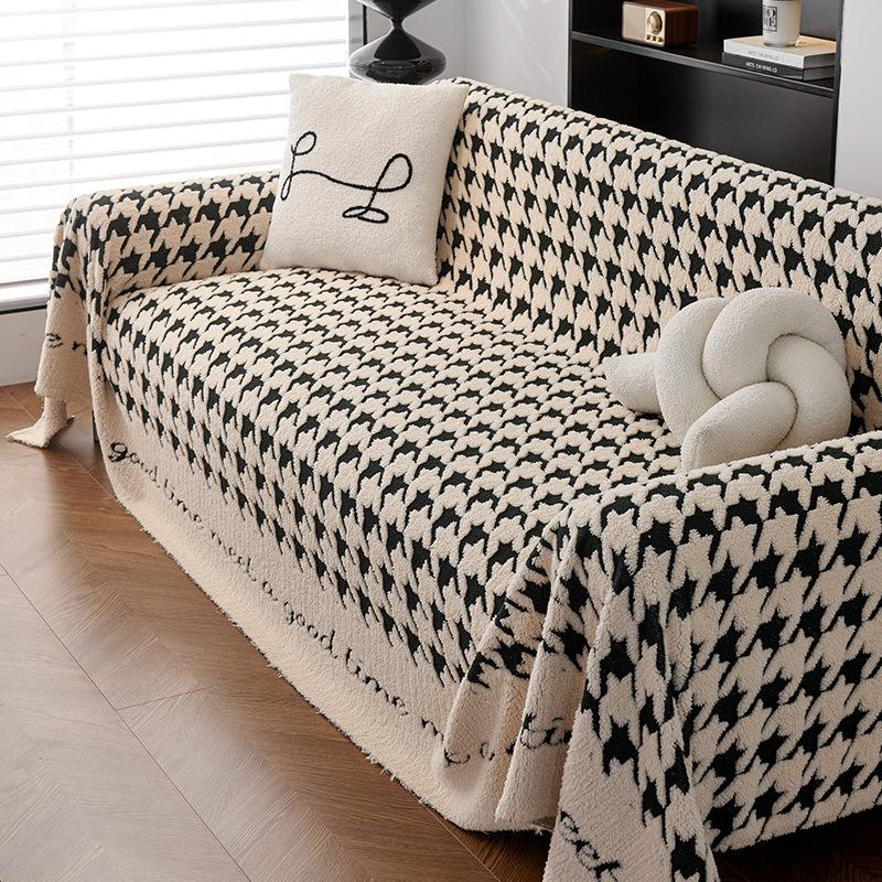 Nordic Plush Sofa Cover Thick Non-Slip Universal Petting-Sense Towel JUEoth Full Cover for Cat and Sofa Cushion 180*130cm
Nordic Plush Sofa Cover Thick Non-Slip Universal Petting-Sense Towel JUEoth Full Cover for Cat and Sofa Cushion 180*130cm